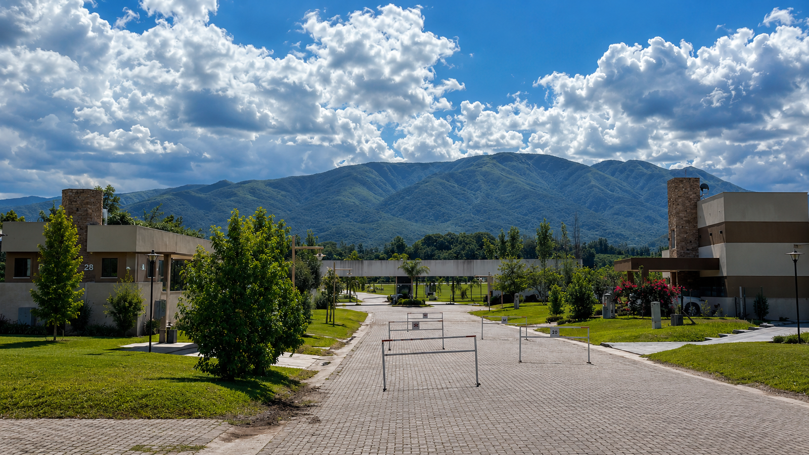 Vista Praderas del Nogal